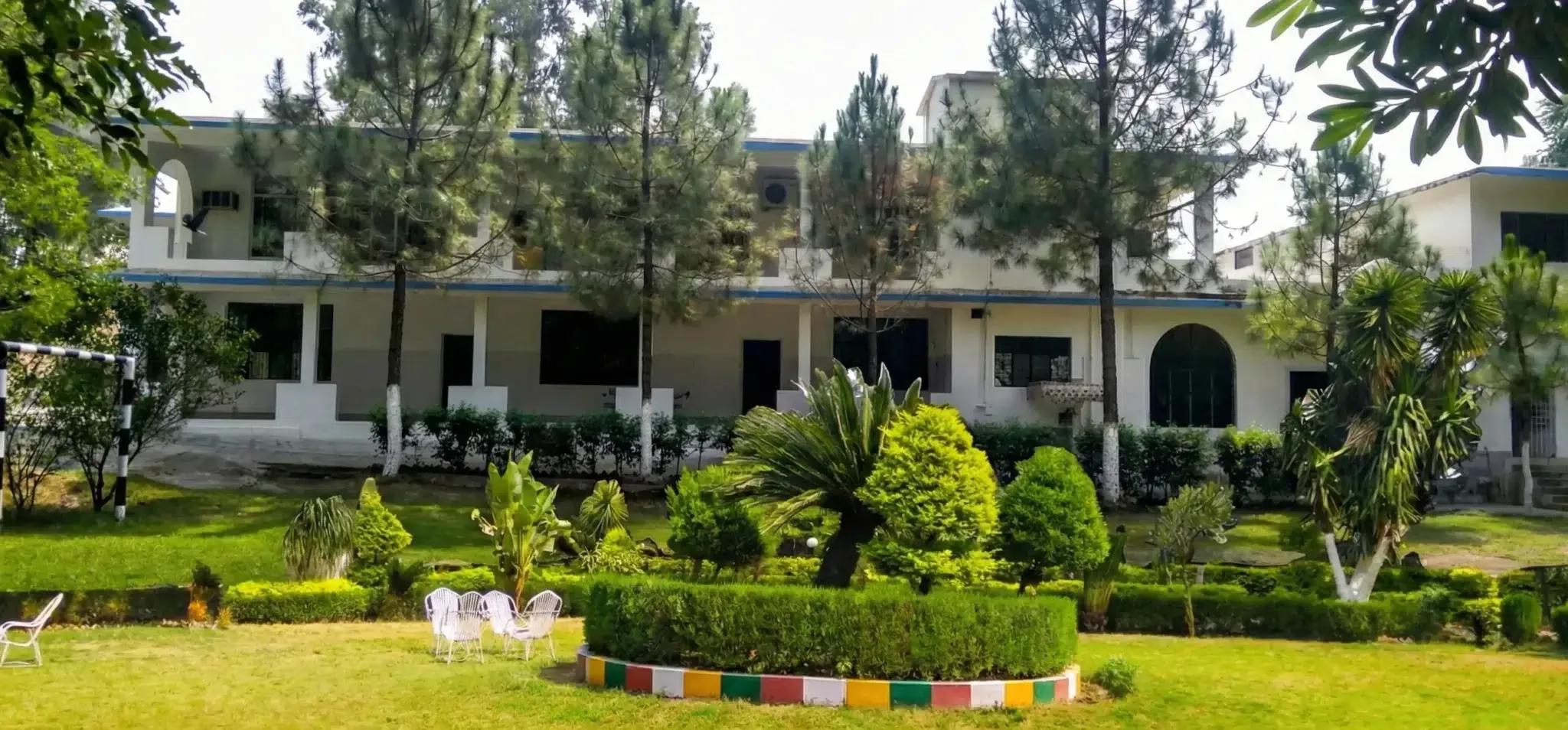 campus-logo