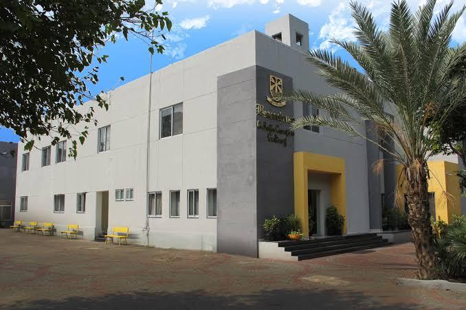 campus-logo