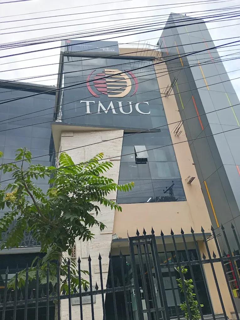 campus banner
