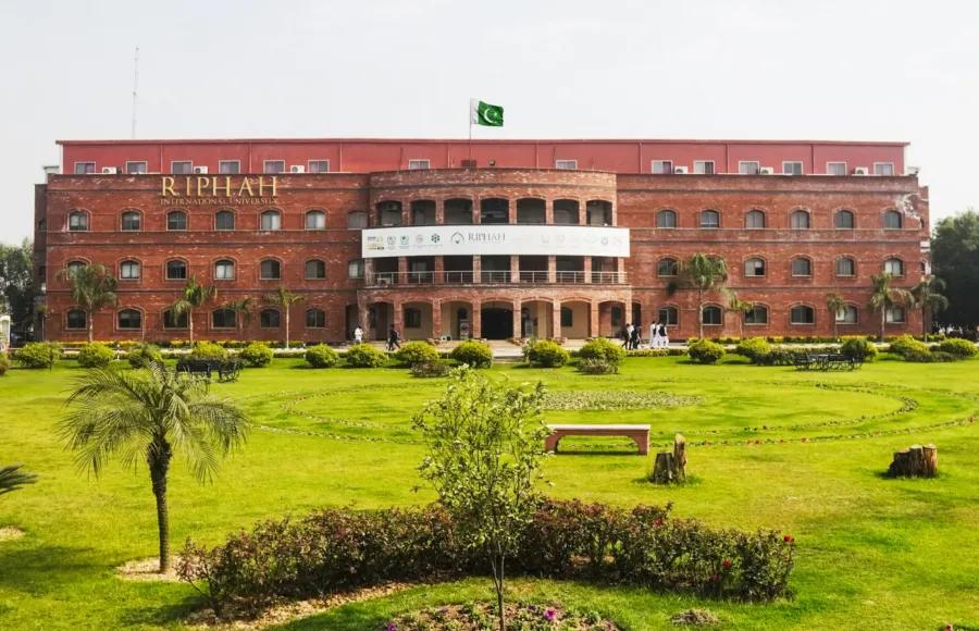 campus